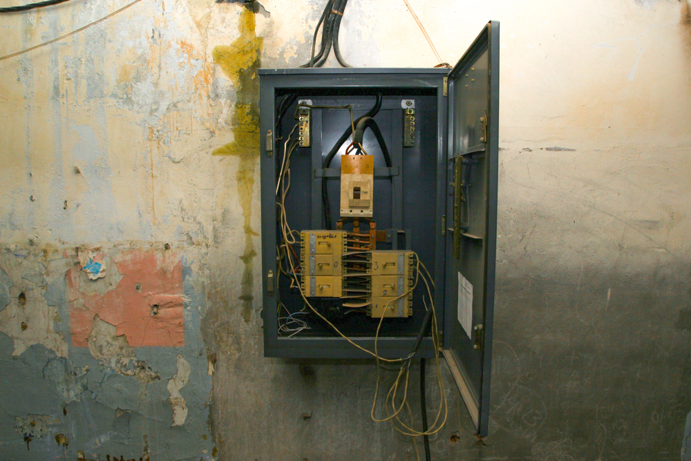 unsafe electrical panels in older homes