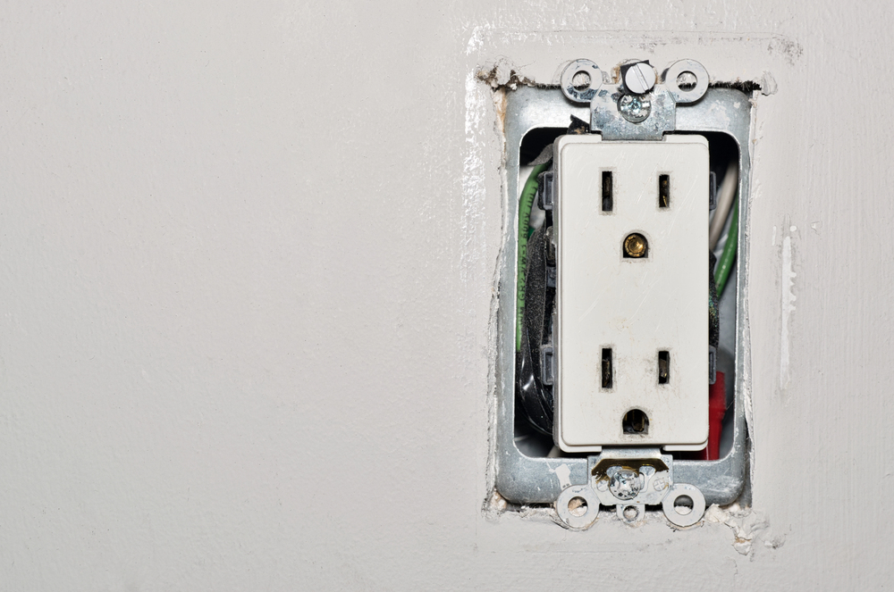 unsafe wiring signs